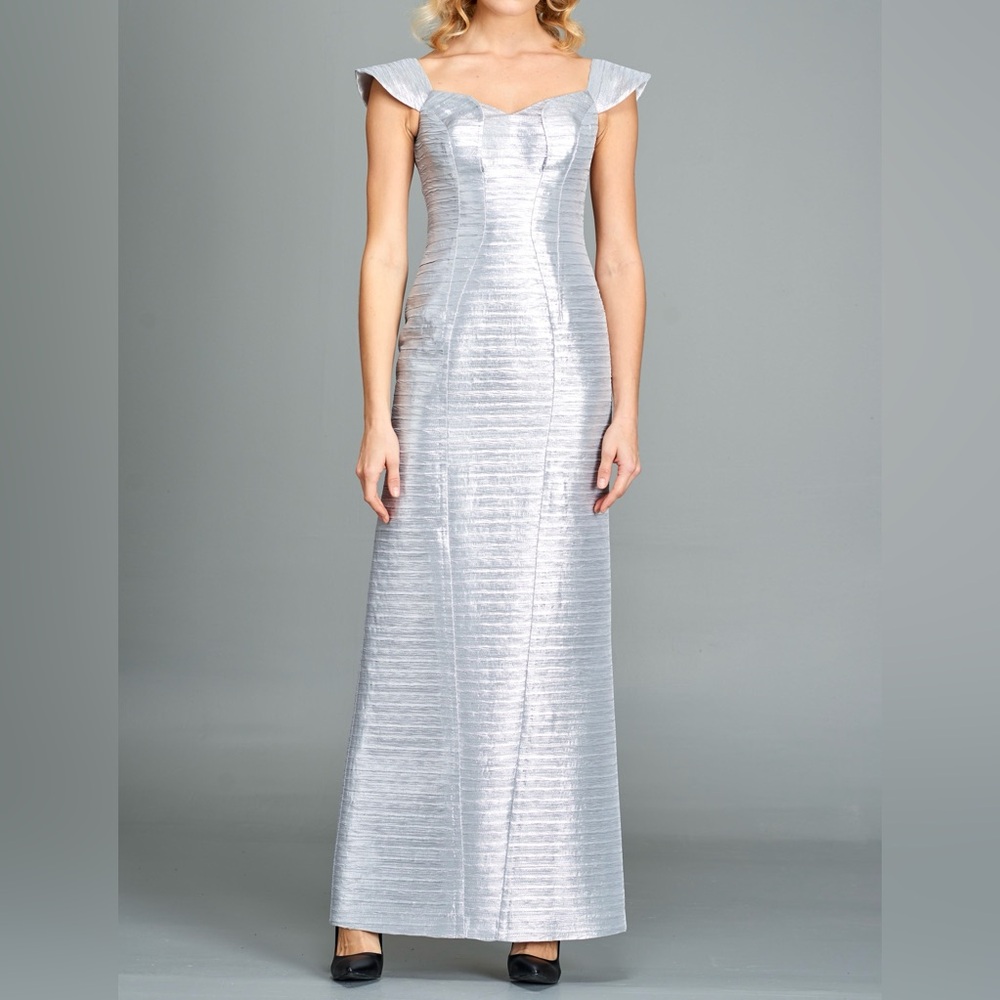 John Paul Ataker New York NEW Metallic Silver Gown Size 40 $3,550.00